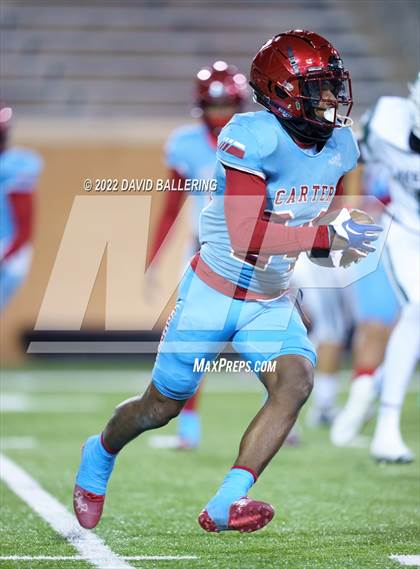 Thumbnail 1 in Lake Worth vs. Carter (UIL 4A D1 Area Playoff) photogallery.