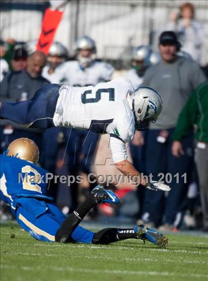 Thumbnail 3 in Phoebus vs. South County (VHSL AAA Division 5 Final) photogallery.