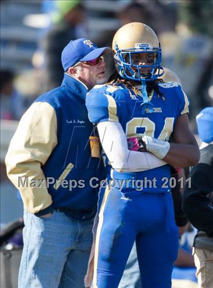 Thumbnail 3 in Phoebus vs. South County (VHSL AAA Division 5 Final) photogallery.