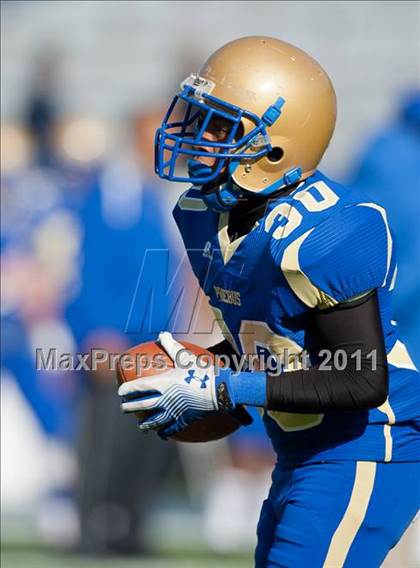 Thumbnail 2 in Phoebus vs. South County (VHSL AAA Division 5 Final) photogallery.