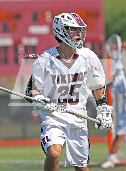 Thumbnail 2 in East Lyme vs. Avon (CIAC Class M Quarterfinal) photogallery.