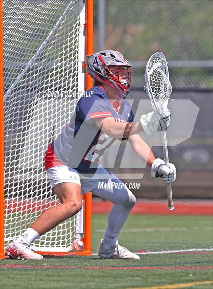 Thumbnail 2 in East Lyme vs. Avon (CIAC Class M Quarterfinal) photogallery.
