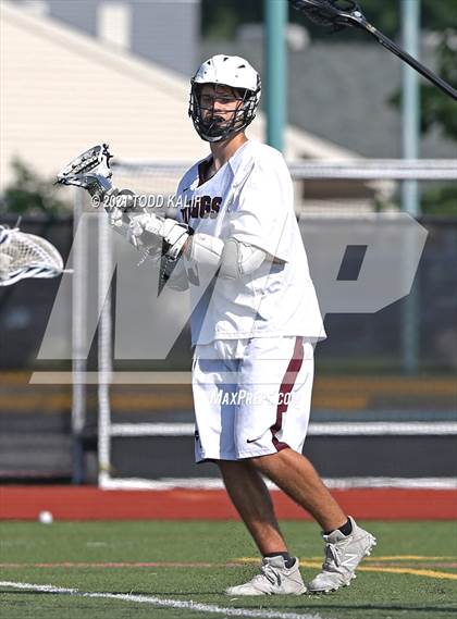 Thumbnail 2 in East Lyme vs. Avon (CIAC Class M Quarterfinal) photogallery.