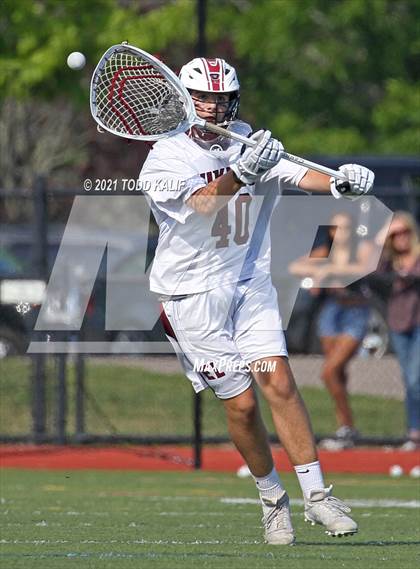Thumbnail 3 in East Lyme vs. Avon (CIAC Class M Quarterfinal) photogallery.