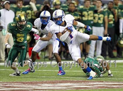 Thumbnail 1 in Walton vs. Grayson (GHSA Class AAAAA Final) photogallery.