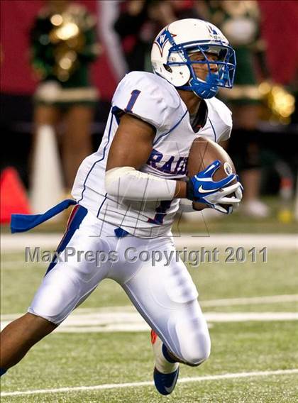 Thumbnail 2 in Walton vs. Grayson (GHSA Class AAAAA Final) photogallery.
