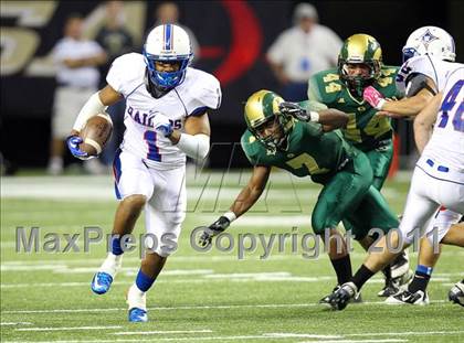 Thumbnail 1 in Walton vs. Grayson (GHSA Class AAAAA Final) photogallery.