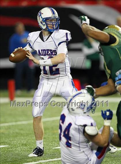 Thumbnail 3 in Walton vs. Grayson (GHSA Class AAAAA Final) photogallery.