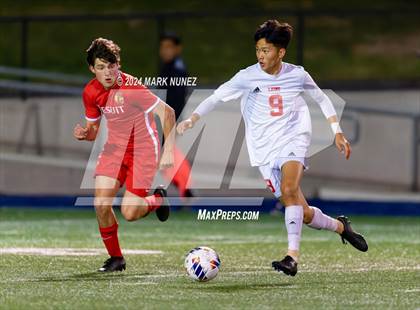 Thumbnail 3 in Jesuit vs. McClatchy (CIF SJS Division 1 Final) photogallery.