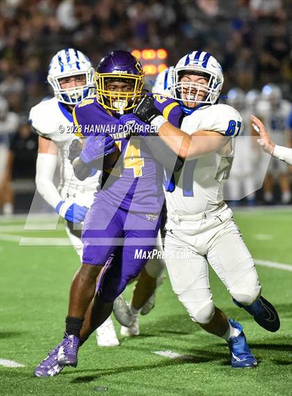 Thumbnail 2 in Creighton Prep @ Bellevue West photogallery.