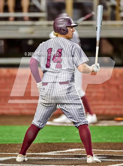 Thumbnail 2 in Summer Creek vs. Pearland (UIL 6A D1 Baseball Area) photogallery.