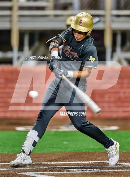 Thumbnail 2 in Summer Creek vs. Pearland (UIL 6A D1 Baseball Area) photogallery.