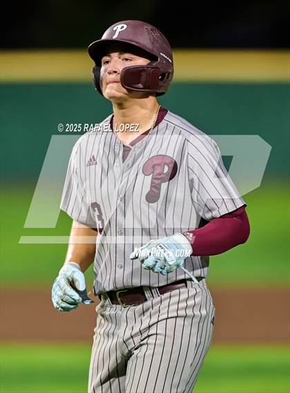 Thumbnail 3 in Summer Creek vs. Pearland (UIL 6A D1 Baseball Area) photogallery.