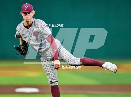 Thumbnail 2 in Summer Creek vs. Pearland (UIL 6A D1 Baseball Area) photogallery.