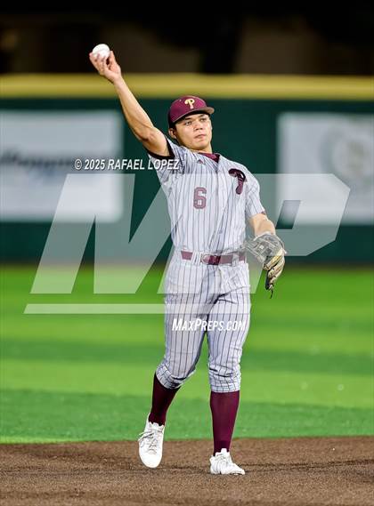 Thumbnail 2 in Summer Creek vs. Pearland (UIL 6A D1 Baseball Area) photogallery.
