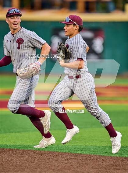 Thumbnail 3 in Summer Creek vs. Pearland (UIL 6A D1 Baseball Area) photogallery.
