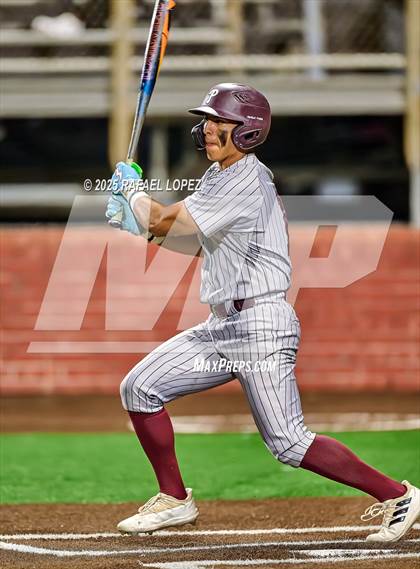 Thumbnail 1 in Summer Creek vs. Pearland (UIL 6A D1 Baseball Area) photogallery.