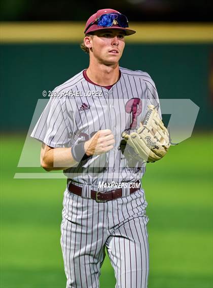 Thumbnail 2 in Summer Creek vs. Pearland (UIL 6A D1 Baseball Area) photogallery.