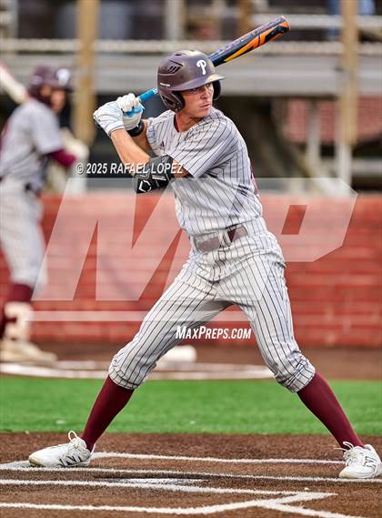 Thumbnail 3 in Summer Creek vs. Pearland (UIL 6A D1 Baseball Area) photogallery.