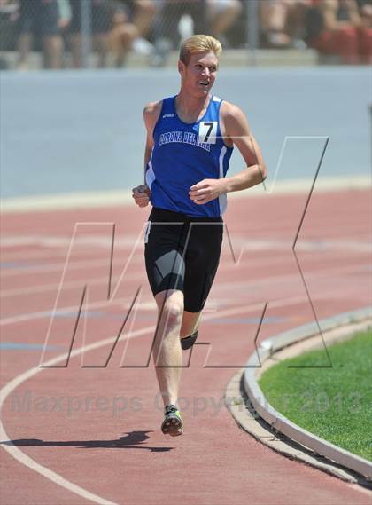 Thumbnail 1 in CIF SS Track and Field Finals (Boys Divisions 3 & 4  -1600m) photogallery.