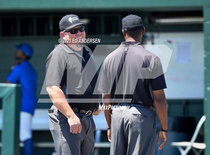 Thumbnail 1 in Bishop Gorman vs. Desert Oasis (NIAA 5A State Championship) photogallery.