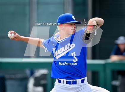 Thumbnail 2 in Bishop Gorman vs. Desert Oasis (NIAA 5A State Championship) photogallery.