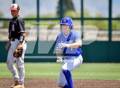Thumbnail 2 in Bishop Gorman vs. Desert Oasis (NIAA 5A State Championship) photogallery.