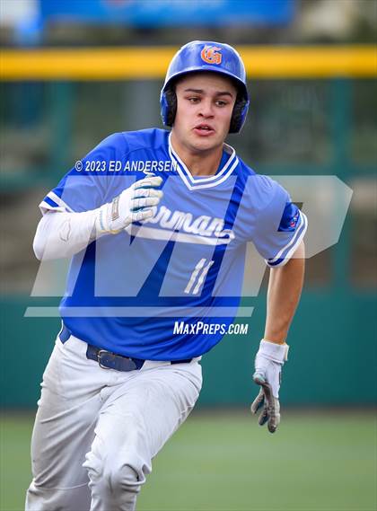 Thumbnail 3 in Bishop Gorman vs. Desert Oasis (NIAA 5A State Championship) photogallery.
