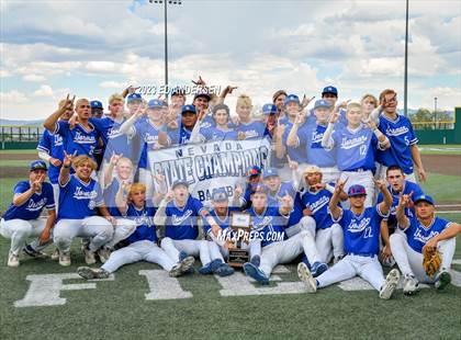 Thumbnail 2 in Bishop Gorman vs. Desert Oasis (NIAA 5A State Championship) photogallery.