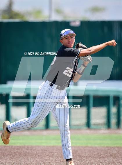 Thumbnail 2 in Bishop Gorman vs. Desert Oasis (NIAA 5A State Championship) photogallery.