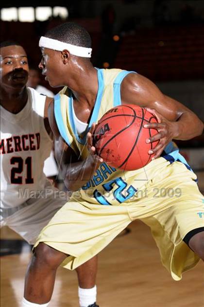 Thumbnail 2 in Burbank vs. Merced (CIF SJS D1 Playoffs) photogallery.