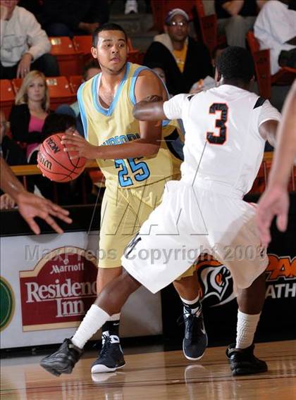 Thumbnail 3 in Burbank vs. Merced (CIF SJS D1 Playoffs) photogallery.