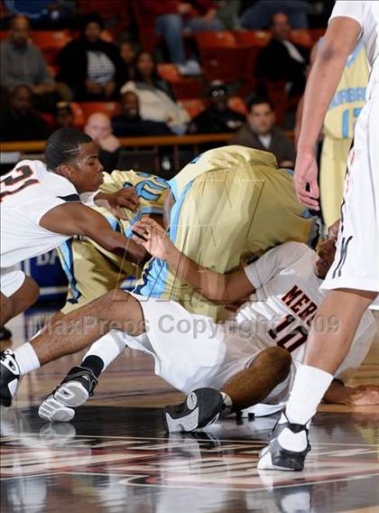 Thumbnail 1 in Burbank vs. Merced (CIF SJS D1 Playoffs) photogallery.