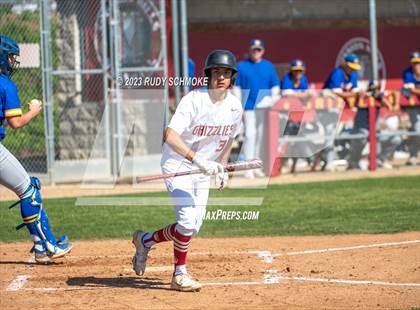 Thumbnail 2 in Mission Hills vs San Pasqual photogallery.