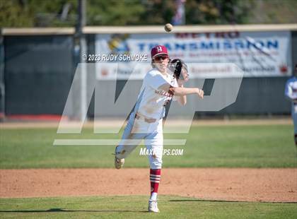 Thumbnail 3 in Mission Hills vs San Pasqual photogallery.