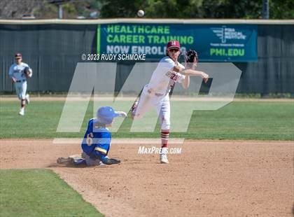Thumbnail 2 in Mission Hills vs San Pasqual photogallery.