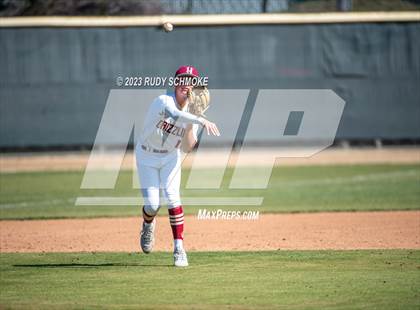 Thumbnail 3 in Mission Hills vs San Pasqual photogallery.