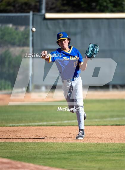 Thumbnail 2 in Mission Hills vs San Pasqual photogallery.