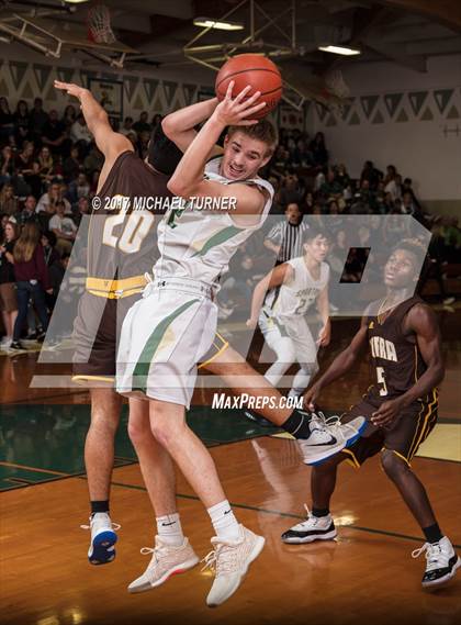 Thumbnail 3 in Red Bluff vs Serra  (Holiday Classic Tournament ) photogallery.
