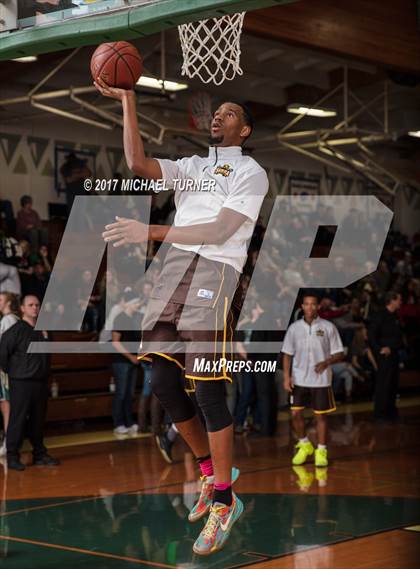 Thumbnail 1 in Red Bluff vs Serra  (Holiday Classic Tournament ) photogallery.