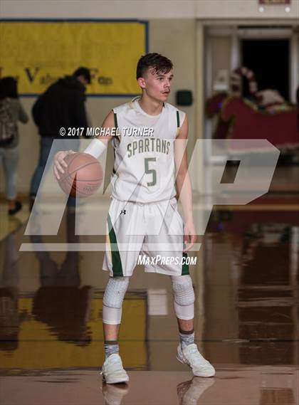 Thumbnail 3 in Red Bluff vs Serra  (Holiday Classic Tournament ) photogallery.