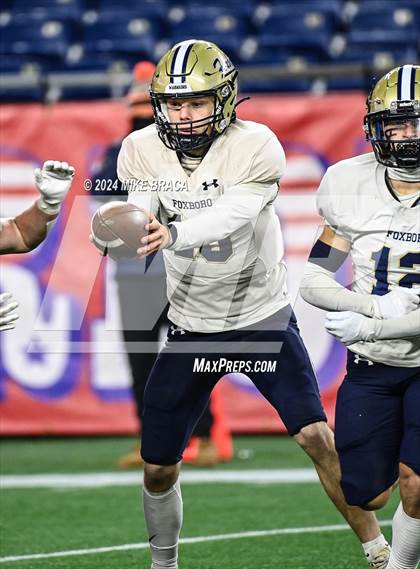 Thumbnail 2 in Foxborough vs Shawsheen Valley Tech (MIAA Division 5 Final) photogallery.