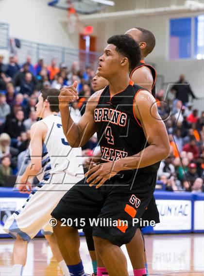 Thumbnail 1 in Saugerties vs. Spring Valley (NYSPHSAA Class A Regional Final) photogallery.