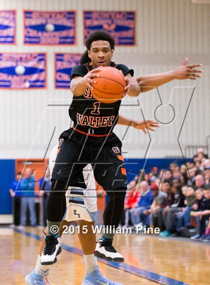 Thumbnail 3 in Saugerties vs. Spring Valley (NYSPHSAA Class A Regional Final) photogallery.