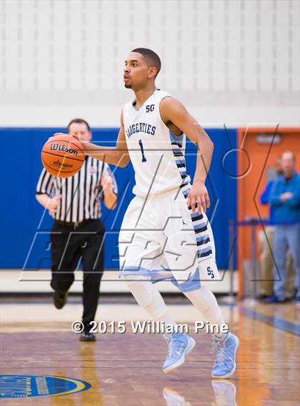 Thumbnail 1 in Saugerties vs. Spring Valley (NYSPHSAA Class A Regional Final) photogallery.