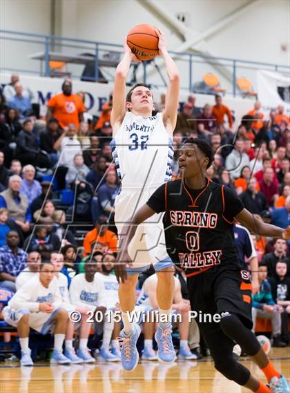 Thumbnail 1 in Saugerties vs. Spring Valley (NYSPHSAA Class A Regional Final) photogallery.