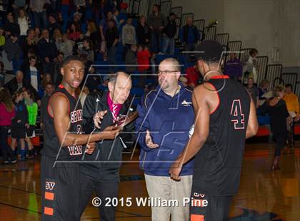 Thumbnail 1 in Saugerties vs. Spring Valley (NYSPHSAA Class A Regional Final) photogallery.