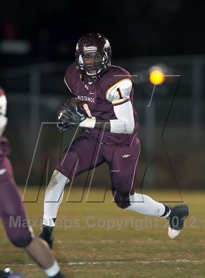 Thumbnail 1 in Winston County @ Madison Academy (AHSAA Playoff Round 1) photogallery.