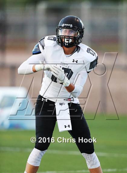 Thumbnail 2 in Mountain View vs. Salpointe Catholic photogallery.