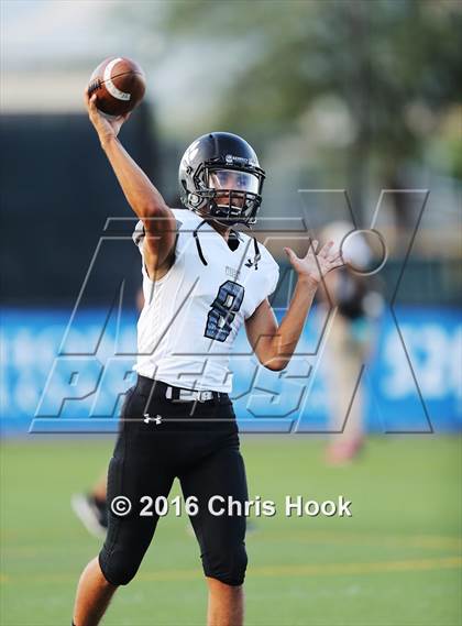 Thumbnail 1 in Mountain View vs. Salpointe Catholic photogallery.